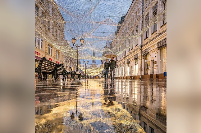 Продажа торговой площади в Москве. Возле метро Лубянка. Москва г, Никольская ул, д 25. Площадь: 67.50 кв.м. Цена: 187 200 000 руб