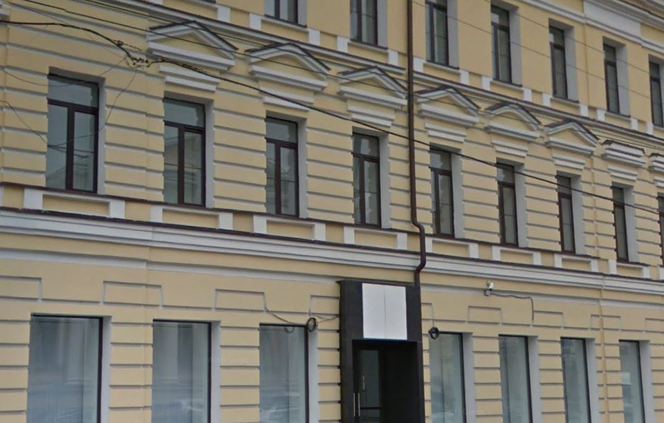 Аренда особняка в Москве. Возле метро Парк культуры. Москва г, Пречистенка ул, д 38. Площадь: 1280.00 кв.м. Цена: 3 733 300 руб
