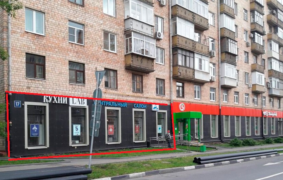 Аренда торговой площади в Москве, в жилом доме. Возле метро Автозаводская. Москва г, Кожуховская 5-я ул, д 12. Площадь: 566.00 кв.м. Цена: 666 207 руб