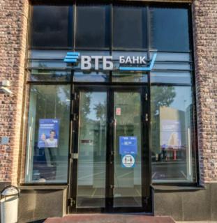 Продажа торговой площади в Москве, в БЦ ОМЕГА-2. Возле метро Автозаводская. Москва г, Ленинская Слобода ул, д 26. Площадь: 192.40 кв.м. Цена: 91 505 440 руб