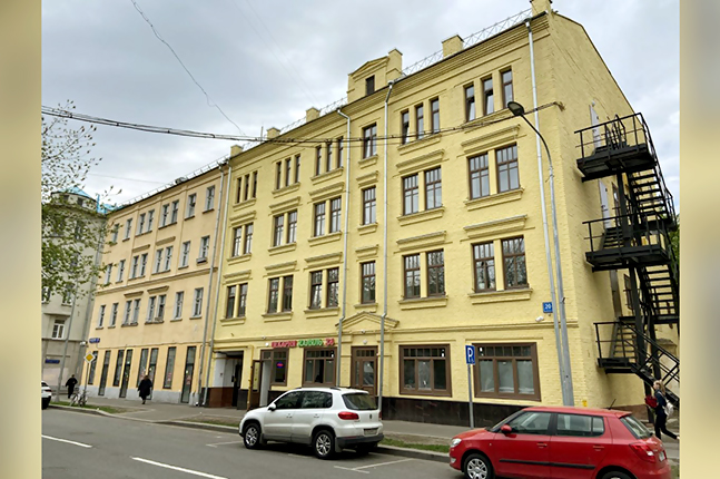 Аренда офиса в Москве. Возле метро Третьяковская, Новокузнецкая. Москва г, Большая Татарская ул, д 20стр1. Площадь: 50.00 кв.м. Цена: 150 000 руб