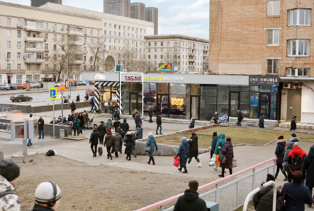 Продажа торговой площади в Москве, в жилом доме. Возле метро Дмитровская. Москва г, Бутырская ул, д 97. Площадь: 10.50 кв.м. Цена: 40 320 000 руб