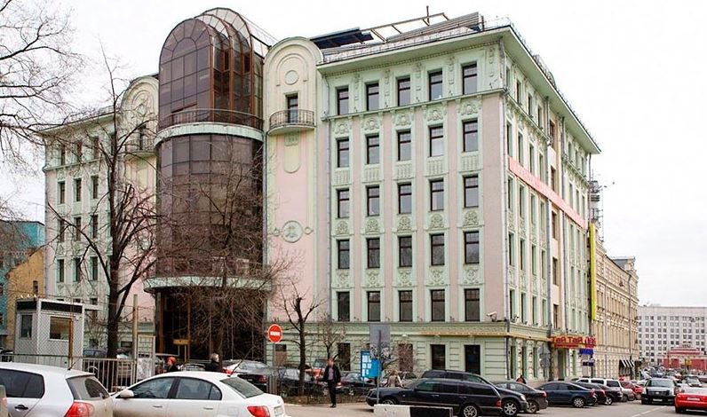 Аренда офиса в Москве, в БЦ Элит Холдинг. Возле метро Арбатская. Москва г, Поварская ул, д 10с1. Площадь: 200.00 кв.м. Цена: 583 300 руб
