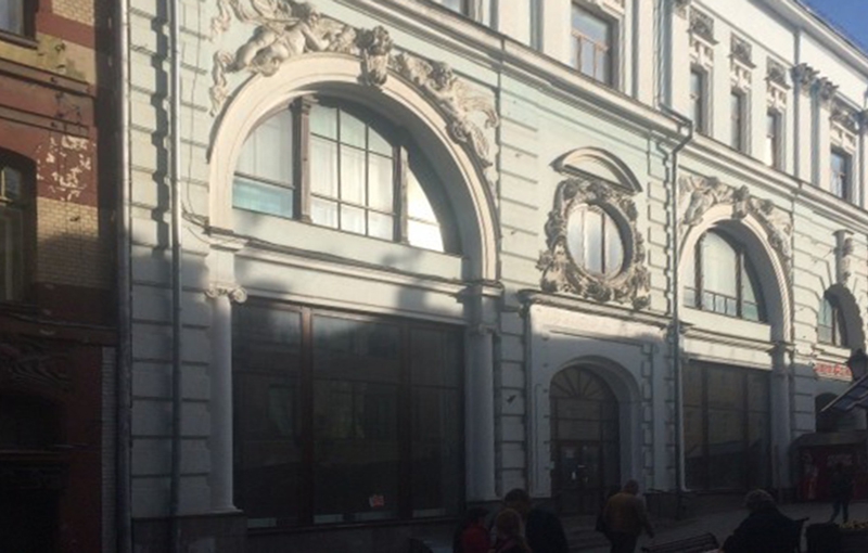 Аренда офиса в Москве. Возле метро Охотный ряд. Москва г, Кузнецкий Мост ул, д 4/3 с1. Площадь: 370.00 кв.м. Цена: 750 000 руб
