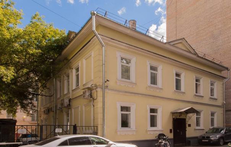 Аренда особняка в Москве. Возле метро Сухаревская. Москва г, Садовая-Сухаревская ул, д 15с1. Площадь: 734.00 кв.м. Цена: 1 000 000 руб