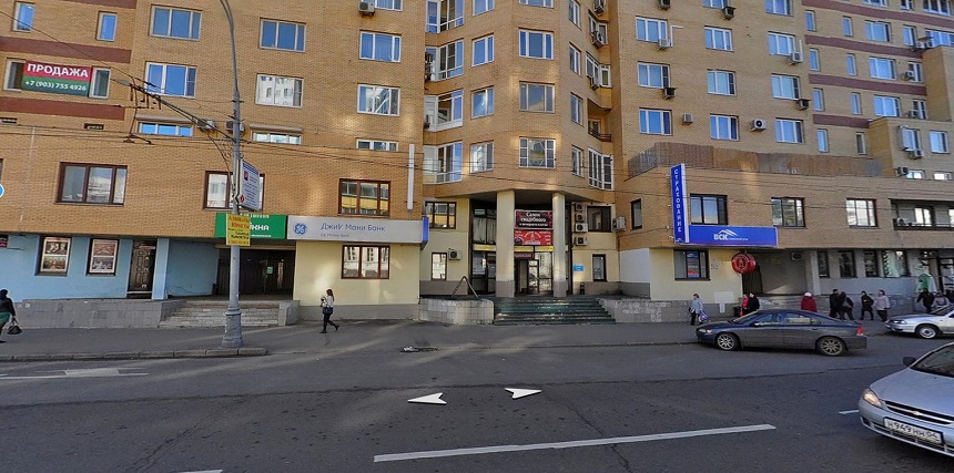 Аренда торговой площади в Москве, в жилом доме. Возле метро Марксистская. Москва г, Таганская ул, д 26. Площадь: 53.00 кв.м. Цена: 200 000 руб