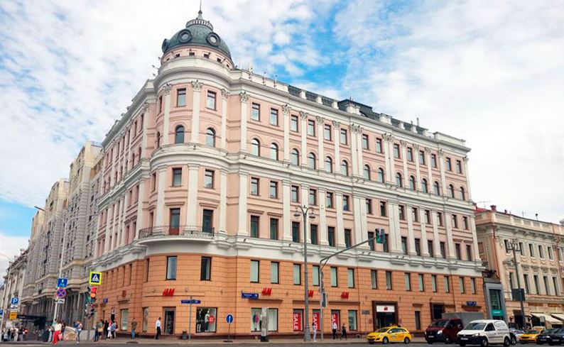 Аренда офиса в Москве, в БЦ Галерея Актер. Возле метро Тверская. Москва г, Тверская ул, д 16 с1. Площадь: 1100.00 кв.м. Цена: 3 025 000 руб