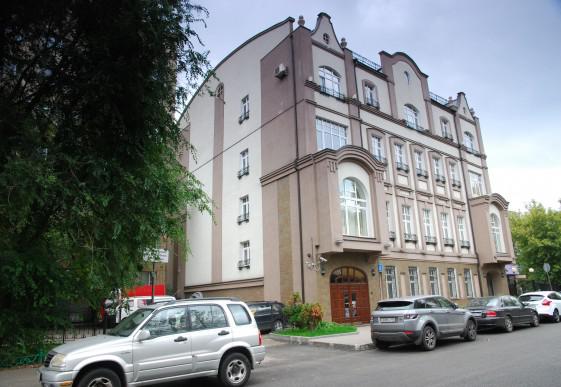 Продажа особняка в Москве. Возле метро Марьина роща. Москва г, Вышеславцев 1-й пер, д 6. Площадь: 1100.00 кв.м. Цена: 710 000 000 руб