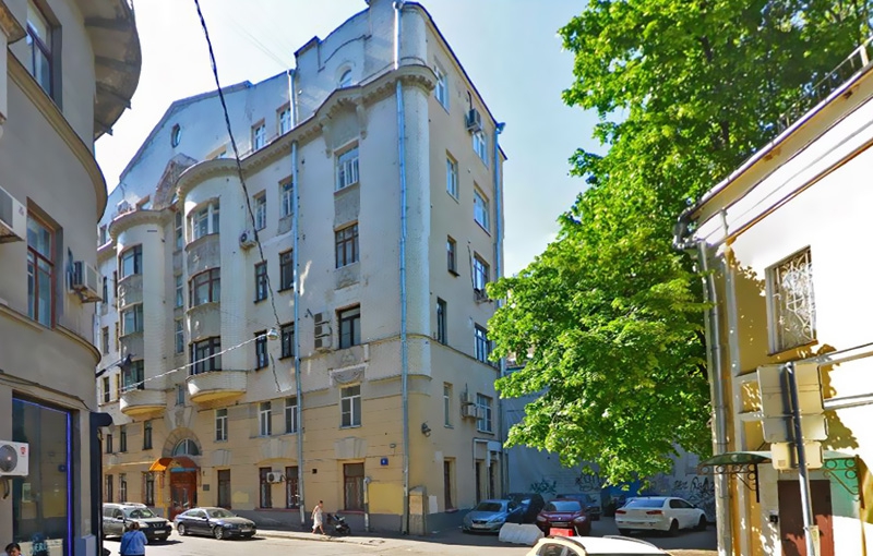 Аренда офиса в Москве, в жилом доме. Возле метро Чистые пруды. Москва г, Кривоколенный пер, д 9 с1. Площадь: 183.70 кв.м. Цена: 600 015 руб