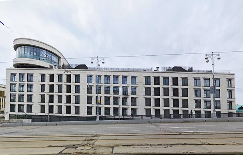 Продажа офиса в Москве, в жилом доме. Возле метро Новокузнецкая. Москва г, Садовническая наб, д вл 31 к5. Площадь: 294.00 кв.м. Цена: 105 999 900 руб
