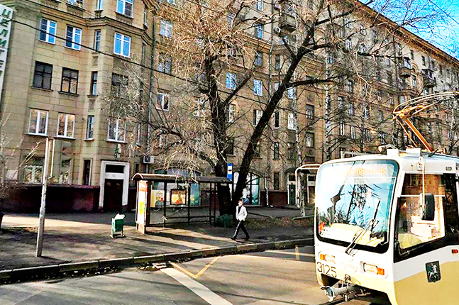 Продажа торговой площади в Москве, в жилом доме. Возле метро Дмитровская. Москва г, Дмитровский проезд, д 8. Площадь: 120.90 кв.м. Цена: 26 598 000 руб