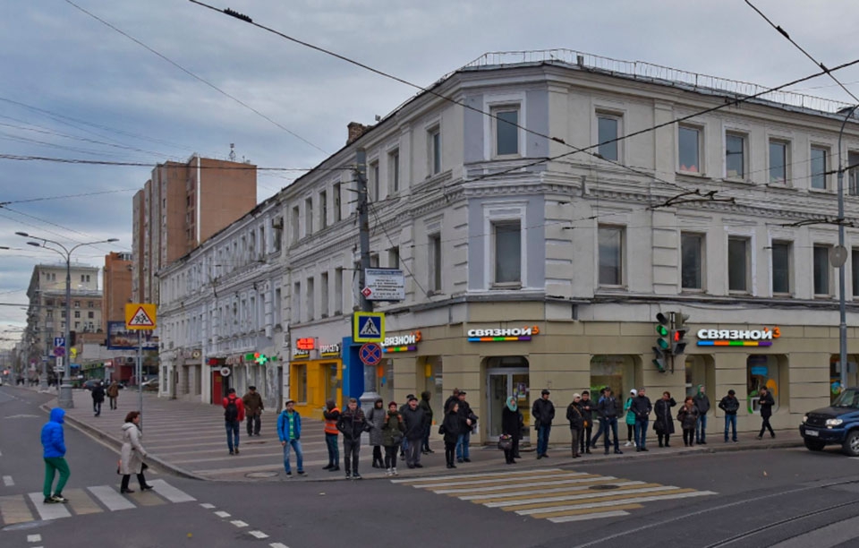 Аренда торговой площади в Москве. Возле метро Новослободская. Москва, Новослободская ул, д 36/1 с.1. Площадь: 150.00 кв.м. Цена: 1 200 000 руб